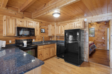  Ad# 21649 lake house for rent on LakeHouseVacations.com, lakehouse, lake home rental, lakehome for rent, vacation, holiday, lodging, lake