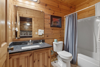  Ad# 21649 lake house for rent on LakeHouseVacations.com, lakehouse, lake home rental, lakehome for rent, vacation, holiday, lodging, lake