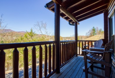 Lake House Farmers Retreat Reap the Rewards of a Relaxing Smoky Mountain Getaway!, , on West Prong Little Pigeon River in Tennessee - Lakehouse Vacation Rental - Lake Home for rent on LakeHouseVacations.com
