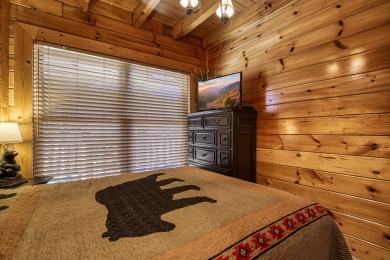 Lake House Farmers Retreat Reap the Rewards of a Relaxing Smoky Mountain Getaway!, , on West Prong Little Pigeon River in Tennessee - Lakehouse Vacation Rental - Lake Home for rent on LakeHouseVacations.com