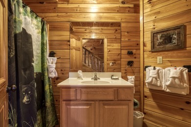 Lake House Farmers Retreat Reap the Rewards of a Relaxing Smoky Mountain Getaway!, , on West Prong Little Pigeon River in Tennessee - Lakehouse Vacation Rental - Lake Home for rent on LakeHouseVacations.com