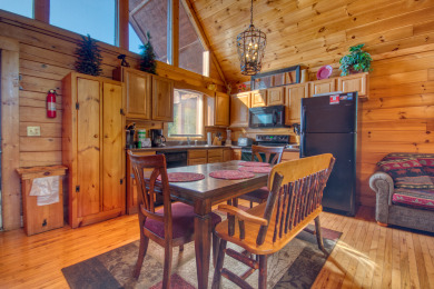  Ad# 21653 lake house for rent on LakeHouseVacations.com, lakehouse, lake home rental, lakehome for rent, vacation, holiday, lodging, lake