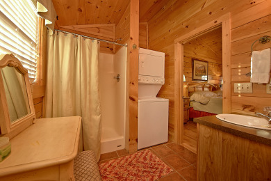  Ad# 21653 lake house for rent on LakeHouseVacations.com, lakehouse, lake home rental, lakehome for rent, vacation, holiday, lodging, lake