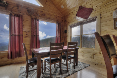  Ad# 21654 lake house for rent on LakeHouseVacations.com, lakehouse, lake home rental, lakehome for rent, vacation, holiday, lodging, lake