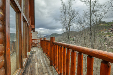  Ad# 21655 lake house for rent on LakeHouseVacations.com, lakehouse, lake home rental, lakehome for rent, vacation, holiday, lodging, lake