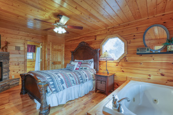 Lake House Log Cabin Next To Dollywood & Splash Country indoor pool & arcade game!, , on Douglas Lake in Tennessee - Lakehouse Vacation Rental - Lake Home for rent on LakeHouseVacations.com