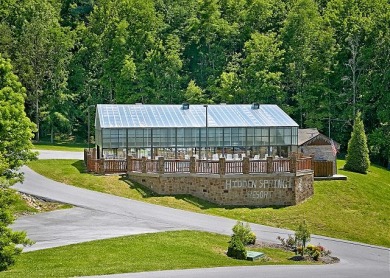  Ad# 21655 lake house for rent on LakeHouseVacations.com, lakehouse, lake home rental, lakehome for rent, vacation, holiday, lodging, lake