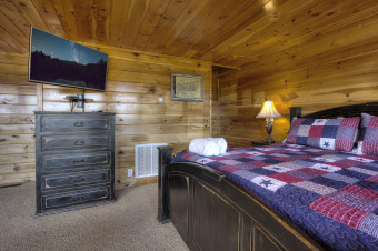 Lake House Amazing View private Log cabin! Enjoy Swimming pool access, Pool table, Games, , on Douglas Lake in Tennessee - Lakehouse Vacation Rental - Lake Home for rent on LakeHouseVacations.com