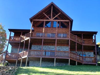 Lake House Majestic View Lodge Wake Up to Wonder in Your Smoky Mountain Escape!, , on Douglas Lake in Tennessee - Lakehouse Vacation Rental - Lake Home for rent on LakeHouseVacations.com