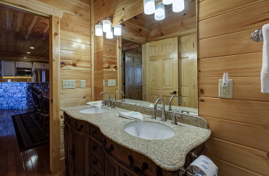Lake House Majestic View Lodge Wake Up to Wonder in Your Smoky Mountain Escape!, , on Douglas Lake in Tennessee - Lakehouse Vacation Rental - Lake Home for rent on LakeHouseVacations.com