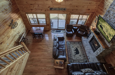 Lake House Majestic View Lodge Wake Up to Wonder in Your Smoky Mountain Escape!, , on Douglas Lake in Tennessee - Lakehouse Vacation Rental - Lake Home for rent on LakeHouseVacations.com