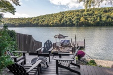 Lake House Year-round Lake Living!, , on Candlewood Lake in Connecticut - Lakehouse Vacation Rental - Lake Home for rent on LakeHouseVacations.com
