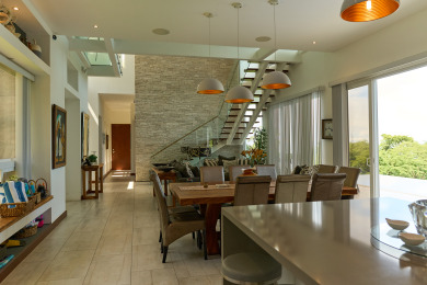  Ad# 21673 lake house for rent on LakeHouseVacations.com, lakehouse, lake home rental, lakehome for rent, vacation, holiday, lodging, lake