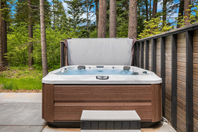 Lake House Luxurious Modern Mountain Estate! Hot Tub Gas Fire Pit Foosball and more!, , on Lake Cle Elum in Washington - Lakehouse Vacation Rental - Lake Home for rent on LakeHouseVacations.com