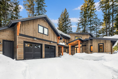 Lake House Luxurious Modern Mountain Estate! Hot Tub Gas Fire Pit Foosball and more!, , on Lake Cle Elum in Washington - Lakehouse Vacation Rental - Lake Home for rent on LakeHouseVacations.com