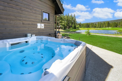 Lake House The BEST Location in Suncadia! Luxury Retreat with a detached Casita!, , on Lake Cle Elum in Washington - Lakehouse Vacation Rental - Lake Home for rent on LakeHouseVacations.com