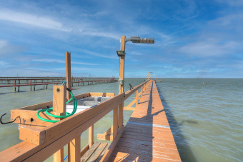Lake House Waterfront! Private lighted pier! Fire pit!, , on Gulf of Mexico - Copano Bay in Texas - Lakehouse Vacation Rental - Lake Home for rent on LakeHouseVacations.com