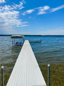 Lakehouse Vacation Rental - Lake Homes for rent on LakeHouseVacations.com, Lake property, Lake House Lake House Beautiful Lakefront Home On Owasco Lake! New Listing!, , on in New York - Lakehouse Vacation Rental - Lake Home for rent on LakeHouseVacations.com
