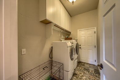  Ad# 21739 lake house for rent on LakeHouseVacations.com, lakehouse, lake home rental, lakehome for rent, vacation, holiday, lodging, lake