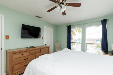 Lake House 3BR Condo W First Floor King Bed, Private Balcony, Canal Views & Boat Slip, , on Gulf of Mexico � Corpus Christi in Texas - Lakehouse Vacation Rental - Lake Home for rent on LakeHouseVacations.com