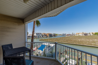 Lake House Modern three bedroom condo with a sparkling pool that overlooks the canal!, , on Gulf of Mexico � Corpus Christi in Texas - Lakehouse Vacation Rental - Lake Home for rent on LakeHouseVacations.com