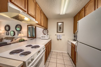 Lake House Comal Riverfront, direct access, across from Schlitterbahn, Ground floor!, , on Comal River - New Braunfels in Texas - Lakehouse Vacation Rental - Lake Home for rent on LakeHouseVacations.com