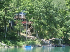 Lake House Dock Holiday Resort - 5 Bd, 4.5 Ba Dream Modern Lakefront Vacation!, , on Norris Lake in Tennessee - Lakehouse Vacation Rental - Lake Home for rent on LakeHouseVacations.com