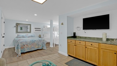 Lake House Private House wPool, Pet Friendly, Close To Beach + Free Attraction Tickets!, , on Atlantic Ocean - North Myrtle Beach in South Carolina - Lakehouse Vacation Rental - Lake Home for rent on LakeHouseVacations.com