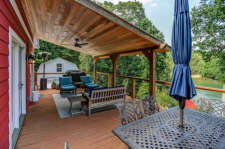 Lake House Southern Comfort - Beach, Hot Tub, And Private Basketball Court!, , on Lake Norman in North Carolina - Lakehouse Vacation Rental - Lake Home for rent on LakeHouseVacations.com