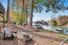 Lake House Water's Edge, , on Lake Norman in North Carolina - Lakehouse Vacation Rental - Lake Home for rent on LakeHouseVacations.com