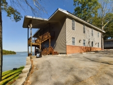  Ad# 21956 lake house for rent on LakeHouseVacations.com, lakehouse, lake home rental, lakehome for rent, vacation, holiday, lodging, lake