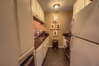  Ad# 21961 lake house for rent on LakeHouseVacations.com, lakehouse, lake home rental, lakehome for rent, vacation, holiday, lodging, lake