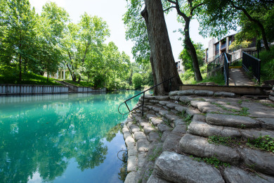  Ad# 21961 lake house for rent on LakeHouseVacations.com, lakehouse, lake home rental, lakehome for rent, vacation, holiday, lodging, lake