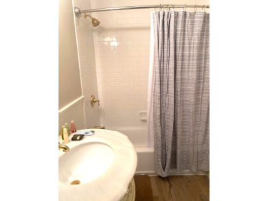  Ad# 21980 lake house for rent on LakeHouseVacations.com, lakehouse, lake home rental, lakehome for rent, vacation, holiday, lodging, lake