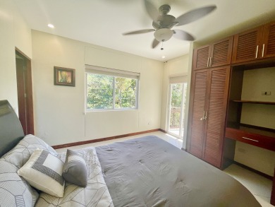  Ad# 22017 lake house for rent on LakeHouseVacations.com, lakehouse, lake home rental, lakehome for rent, vacation, holiday, lodging, lake