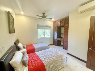  Ad# 22017 lake house for rent on LakeHouseVacations.com, lakehouse, lake home rental, lakehome for rent, vacation, holiday, lodging, lake
