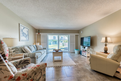 Lake House OFF SEASON-STEEP DISCOUNT-HEATED POOL, , on  in Florida - Lakehouse Vacation Rental - Lake Home for rent on LakeHouseVacations.com