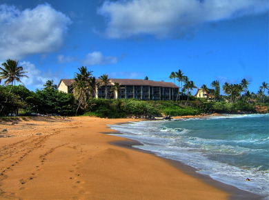 Lake House Wow the beach is right here! Plus air conditioned!, , on  in Hawaii - Lakehouse Vacation Rental - Lake Home for rent on LakeHouseVacations.com
