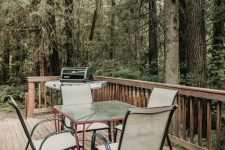 Lake House Mt. Baker Lodging Cabin #75 – Wifi, Pet Friendly, Bbq, Sleeps 6!, , on Nooksack River in Washington - Lakehouse Vacation Rental - Lake Home for rent on LakeHouseVacations.com