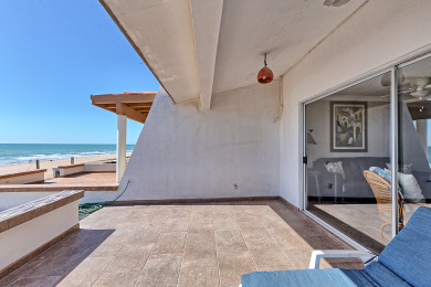 Lake House Kasa Kris Enjoy the beach and ocean view from this cozy beachfront home, , on  in Sonora - Lakehouse Vacation Rental - Lake Home for rent on LakeHouseVacations.com