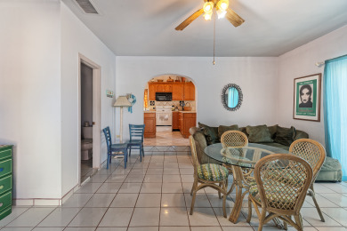  Ad# 22157 lake house for rent on LakeHouseVacations.com, lakehouse, lake home rental, lakehome for rent, vacation, holiday, lodging, lake