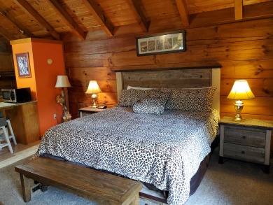 Lake House Wild Thing You'll Go Wild for This Smoky Mountain Cabin!, , on West Prong Little Pigeon River - Gatlinburg in Tennessee - Lakehouse Vacation Rental - Lake Home for rent on LakeHouseVacations.com