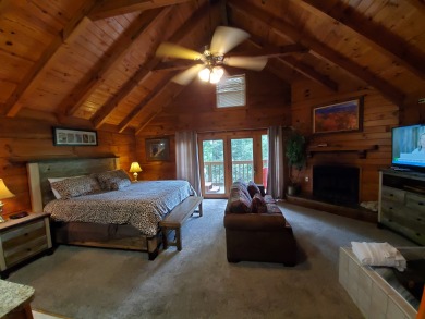 Lake House Wild Thing You'll Go Wild for This Smoky Mountain Cabin!, , on West Prong Little Pigeon River - Gatlinburg in Tennessee - Lakehouse Vacation Rental - Lake Home for rent on LakeHouseVacations.com