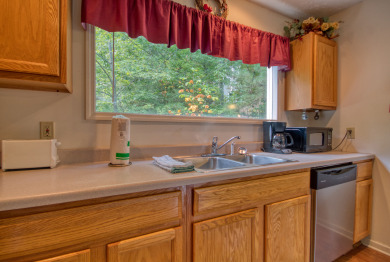 Lake House Heavenly Hideaway - Gatlinburg Chalet with Hot Tub & Pool Table!, , on West Prong Little Pigeon River - Gatlinburg in Tennessee - Lakehouse Vacation Rental - Lake Home for rent on LakeHouseVacations.com