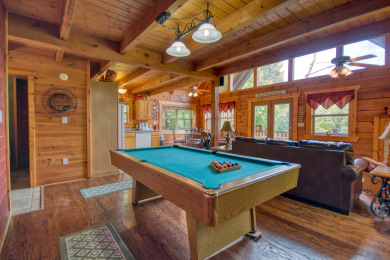 Lake House 1 Bedroom Cabin Between Pigeon Forge and Gatlinburg with a Mountain View, , on Douglas Lake in Tennessee - Lakehouse Vacation Rental - Lake Home for rent on LakeHouseVacations.com