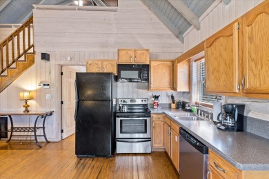 Lake House Spacious 1BR2BA Cabin wHot Tub, WIFI, GameRoom, near Pigeon Forge!, , on Douglas Lake in Tennessee - Lakehouse Vacation Rental - Lake Home for rent on LakeHouseVacations.com