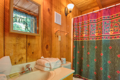  Ad# 22181 lake house for rent on LakeHouseVacations.com, lakehouse, lake home rental, lakehome for rent, vacation, holiday, lodging, lake