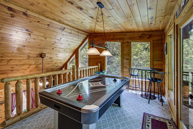  Ad# 22182 lake house for rent on LakeHouseVacations.com, lakehouse, lake home rental, lakehome for rent, vacation, holiday, lodging, lake