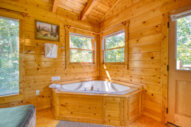  Ad# 22185 lake house for rent on LakeHouseVacations.com, lakehouse, lake home rental, lakehome for rent, vacation, holiday, lodging, lake