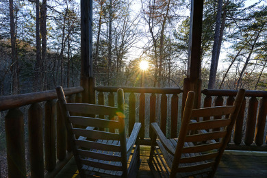 Lake House Beautiful log cabin less than 5 miles to Gatlinburg, Pigeon Forge, The Park, , on Douglas Lake in Tennessee - Lakehouse Vacation Rental - Lake Home for rent on LakeHouseVacations.com